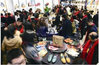 溫州童鞋企業(yè)集體入駐國際淘寶城，線上線下融合加速行業(yè)轉(zhuǎn)型