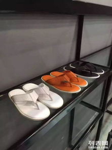 引領(lǐng)潮流風(fēng)尚 圖酷炫新款阿瑪尼原版皮豆豆鞋，成都鞋帽箱包零售新風(fēng)尚